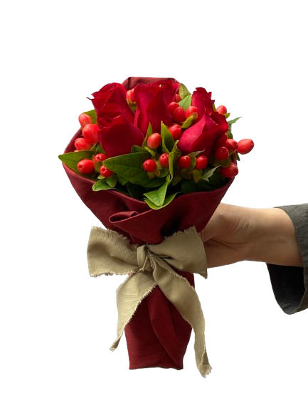 Tokyo Kiss - Buquê de 06 Rosas Vermelhas