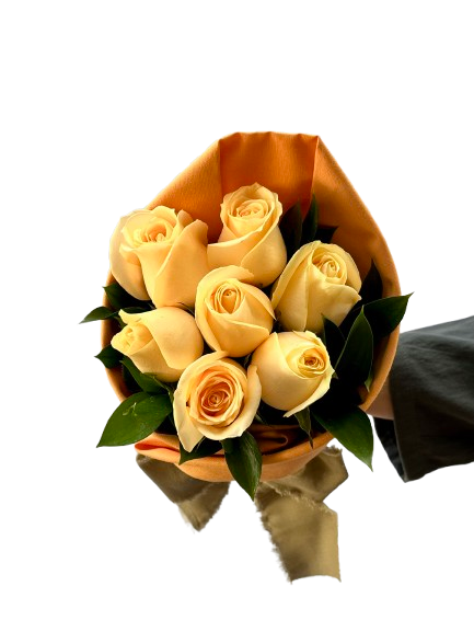 Yūbi - Buquê com 07 Rosas Chá