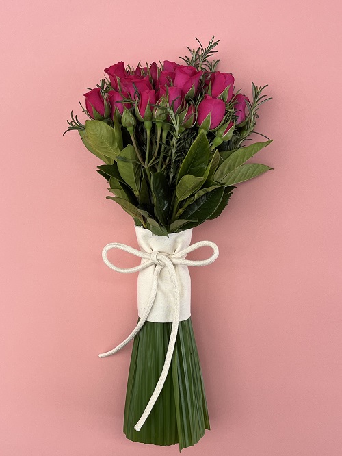 Aiko - Buquê de Mini Rosas Pink